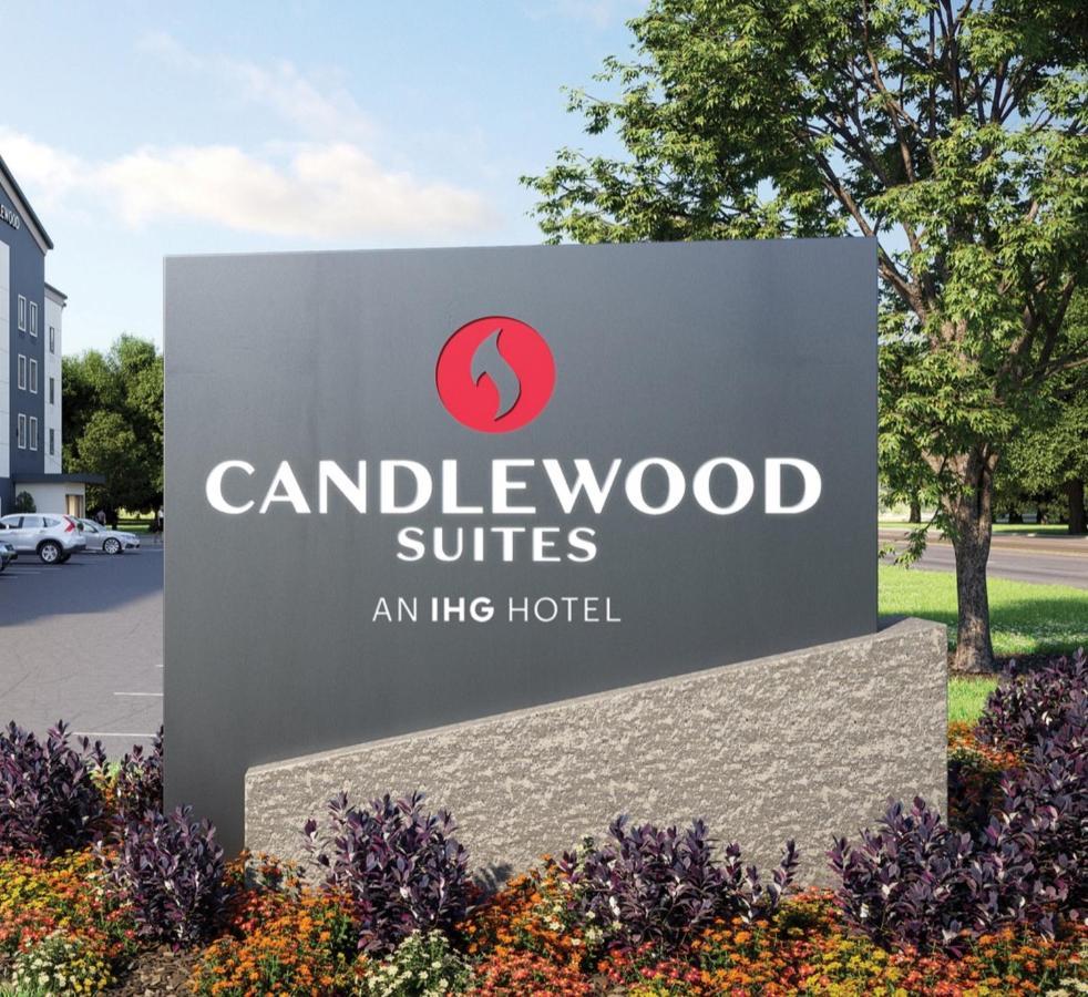 Candlewood Suites St Louis St Charles By Ihg Saint Charles Exteriör bild