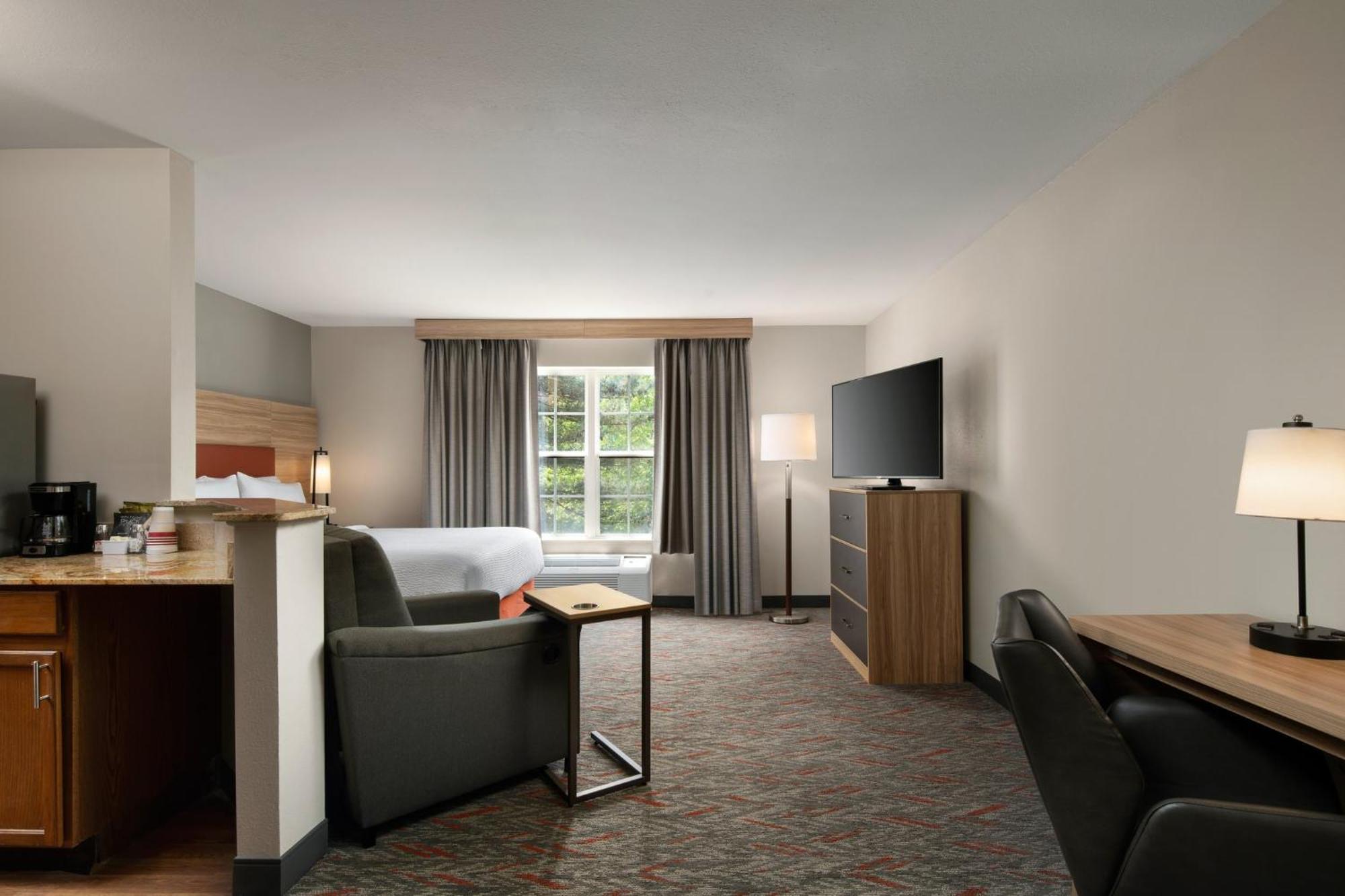 Candlewood Suites St Louis St Charles By Ihg Saint Charles Exteriör bild
