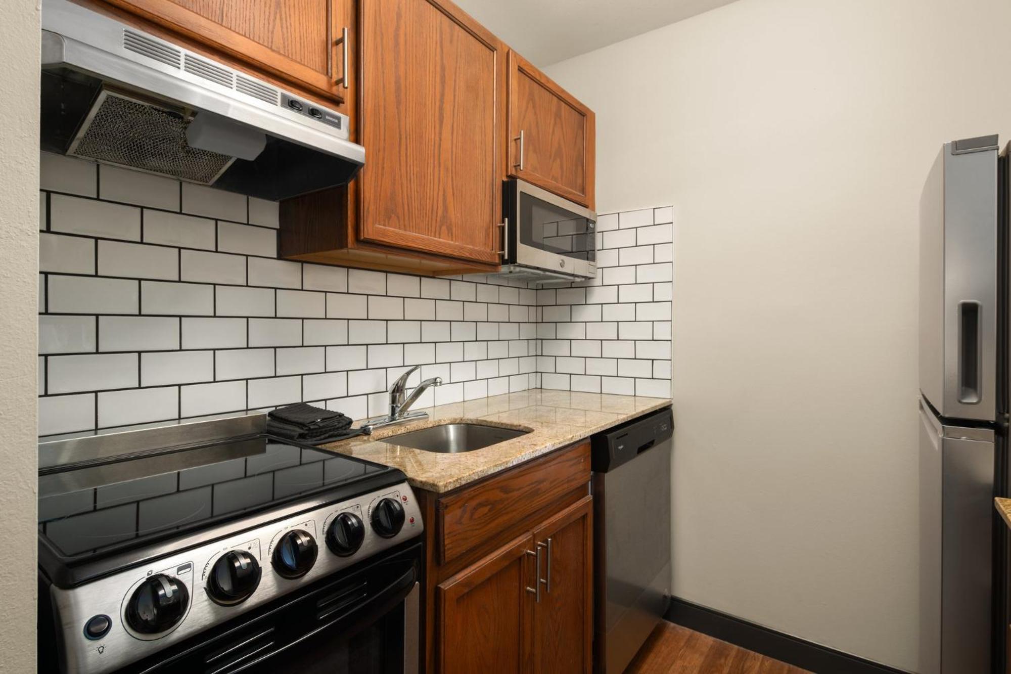 Candlewood Suites St Louis St Charles By Ihg Saint Charles Exteriör bild